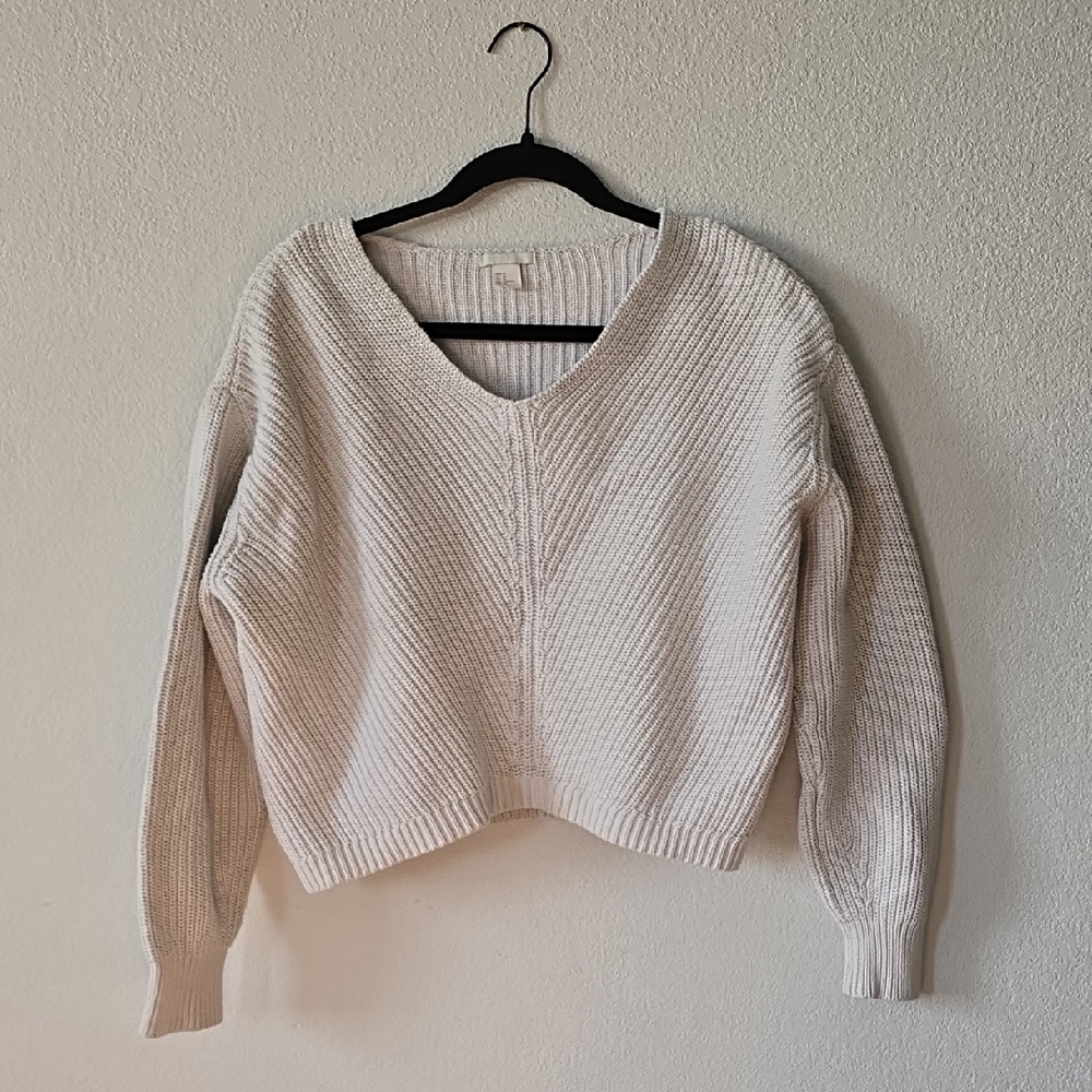 H&M Cream V-Neck Chunky Knit Sweater